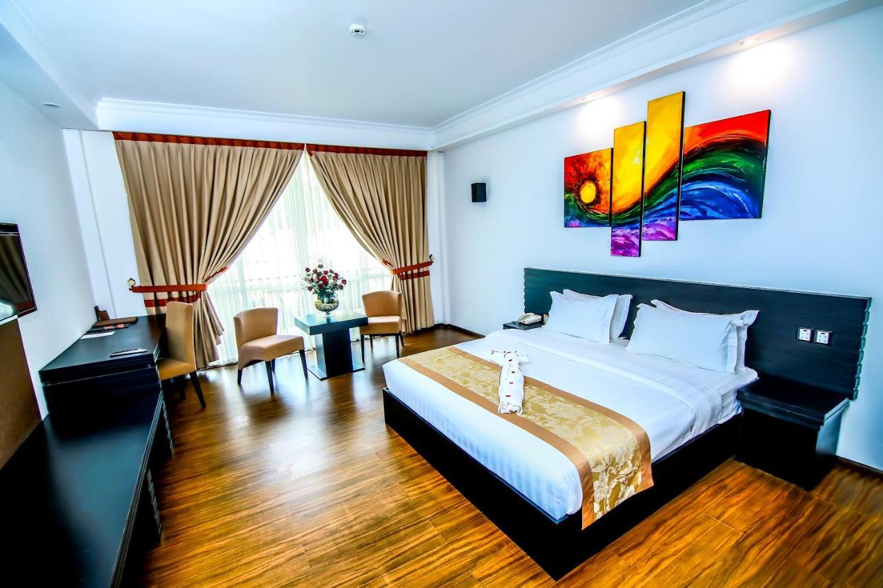 The Covanro Airport Hotel - Katunayake Gampaha Eksteriør bilde