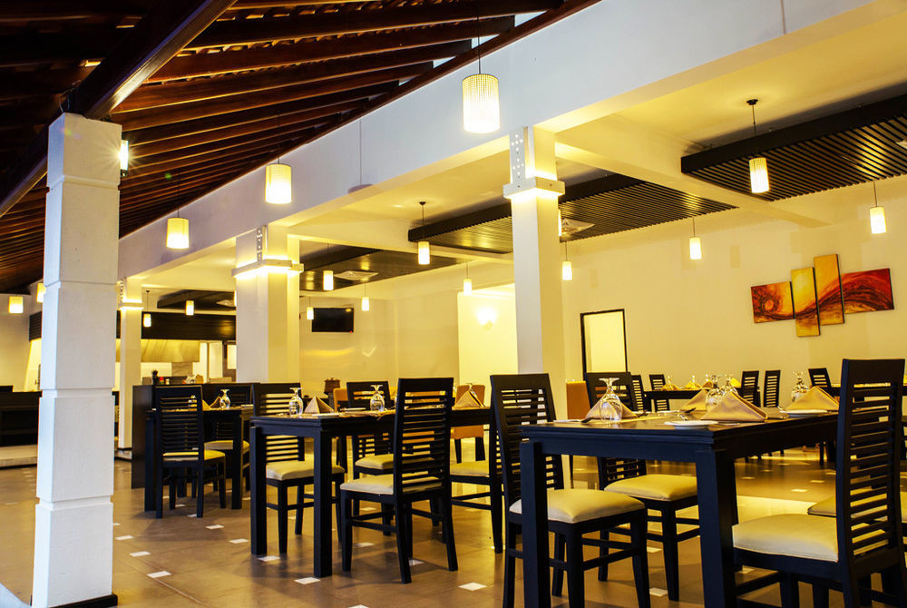 The Covanro Airport Hotel - Katunayake Gampaha Eksteriør bilde