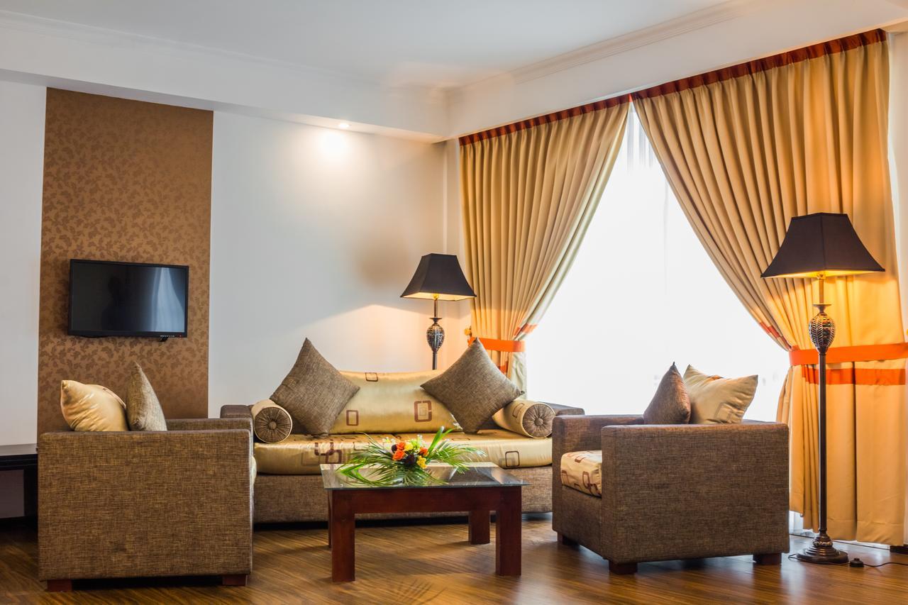 The Covanro Airport Hotel - Katunayake Gampaha Rom bilde